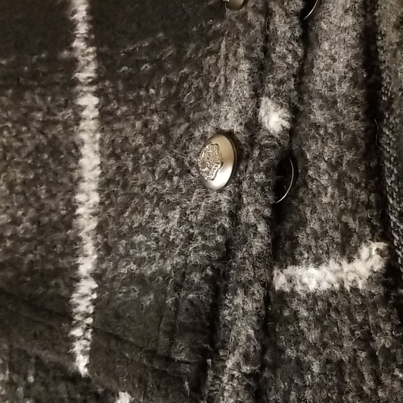 Gorgeous Check Patterns Poncho Style Coat - Picture 5 of 6